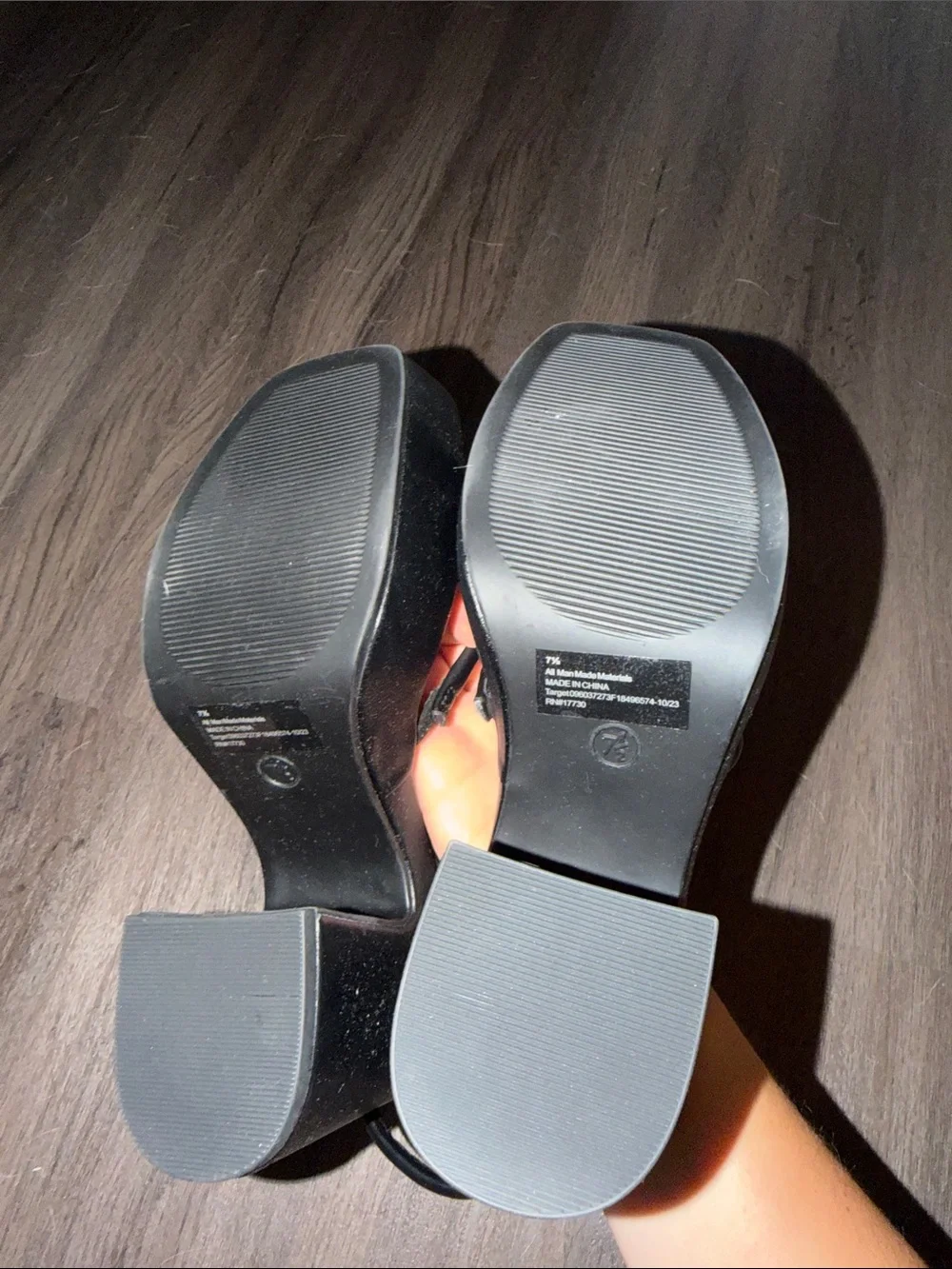 NWOT Black Strappy Platform Block Heel Sandals - Women's